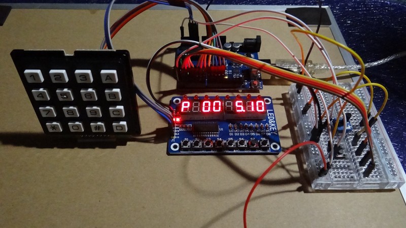 Busch
Microtronic 2090 Emulator on Arduino Uno R3